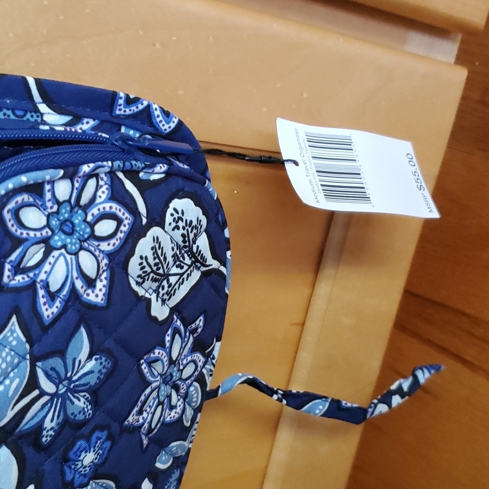 Vera Bradley Factory Style Medium Travel Organizer NWT - Picture 8 of 14